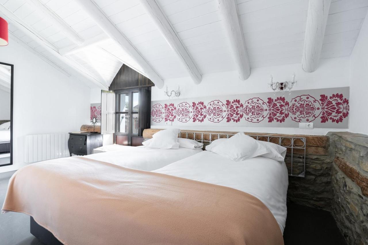 Apartamento Casas Pirineos Sabiñánigo Exterior foto